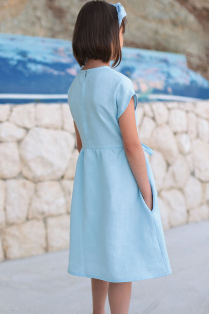 Girl's linen dress for daughter and mother