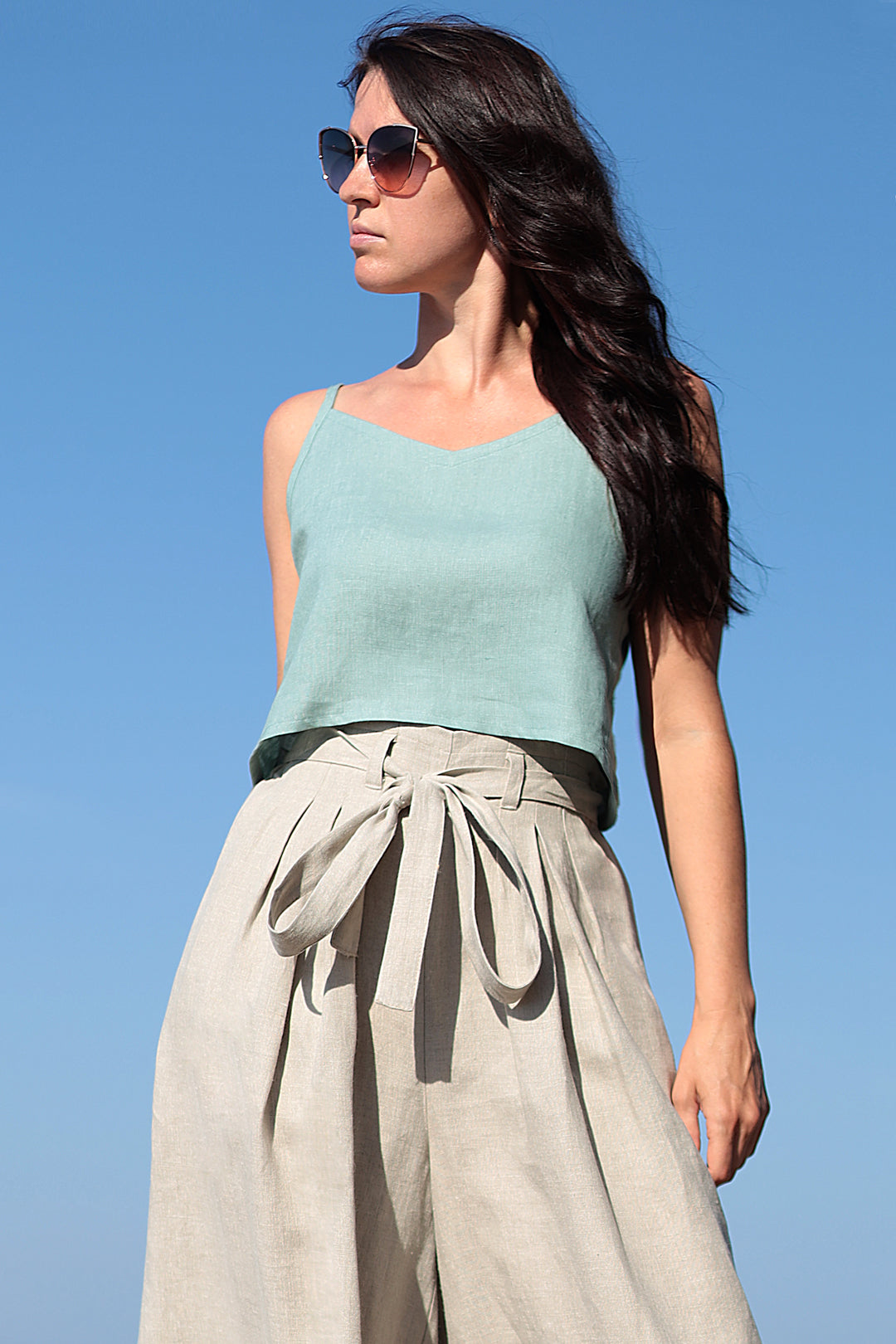 Short linen tank top