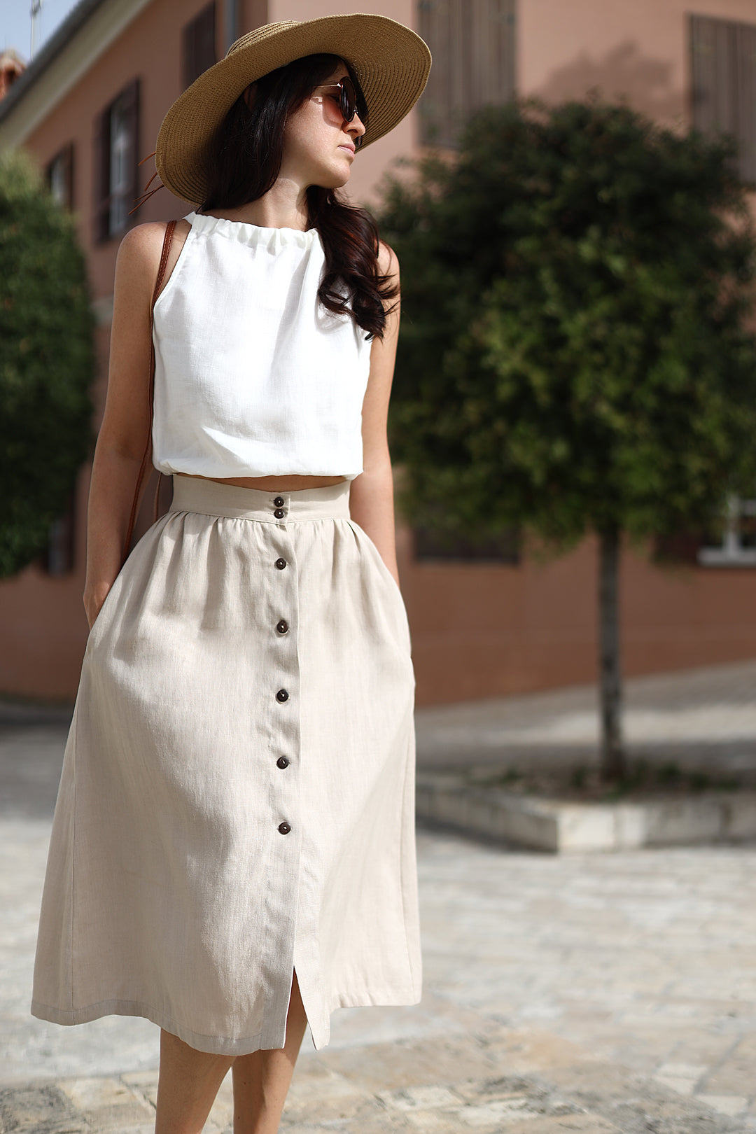 Linen skirt with buttons