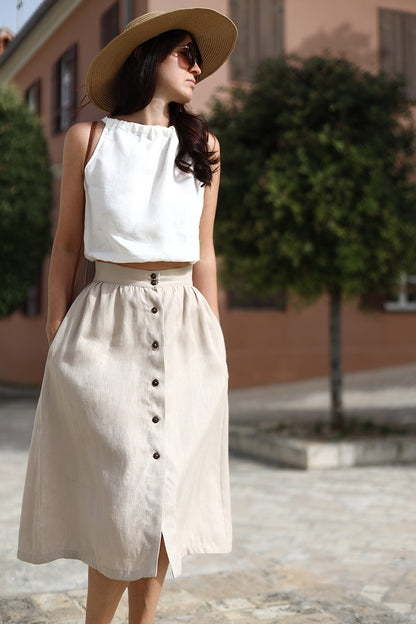 Linen skirt with buttons