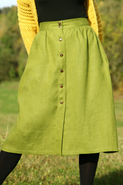 Linen skirt with buttons