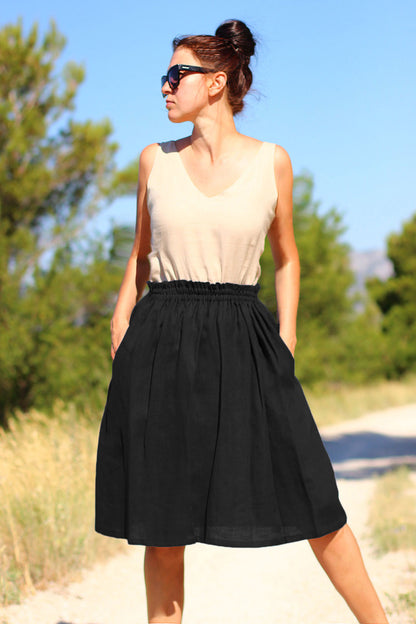 Linen skirt with pleated waist